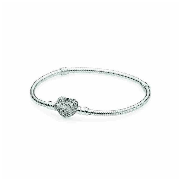 Silver bracelet with heart-shaped clasp and cubic zirconia