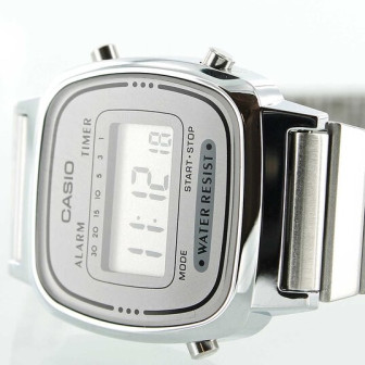 Montre Femme Casio Original Vintage en Acier Argenté Ref LA670WEA-7EF