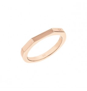 Bague Calvin Klein, collection Sculptural Faceted, bijou acier référence 35000189B